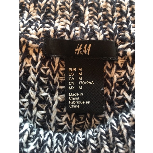 H&M women’s chunky knit sweater - Picture 3 of 6